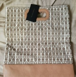 Manaola Clutch Purse